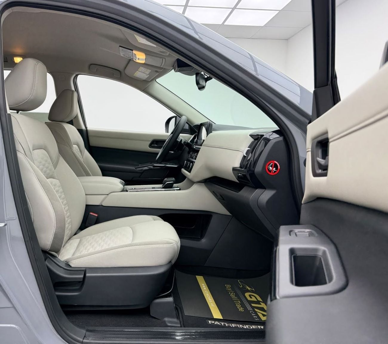 Nissan Pathfinder SV 2024 Nissan Pathfinder SV, Nissan Warranty+Service Contract+Full Service History, GCC Specs