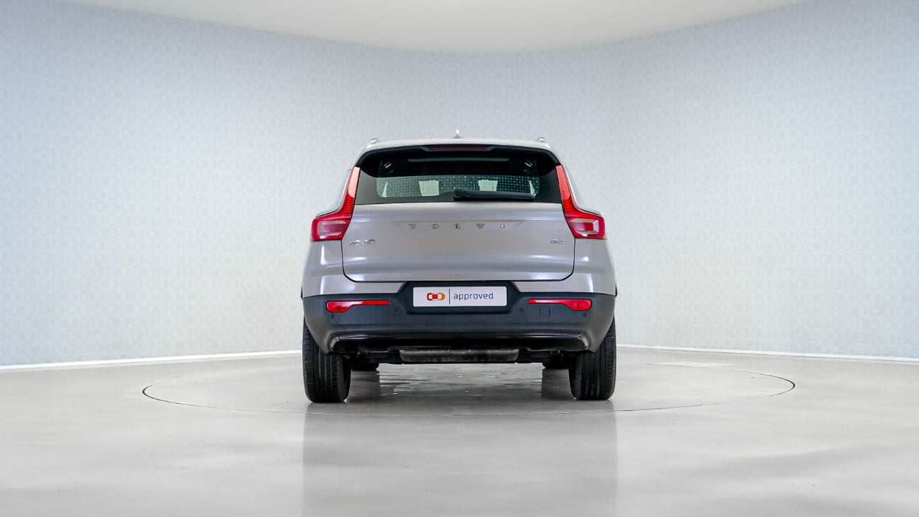 Volvo XC40 B4 Ultimate Dark