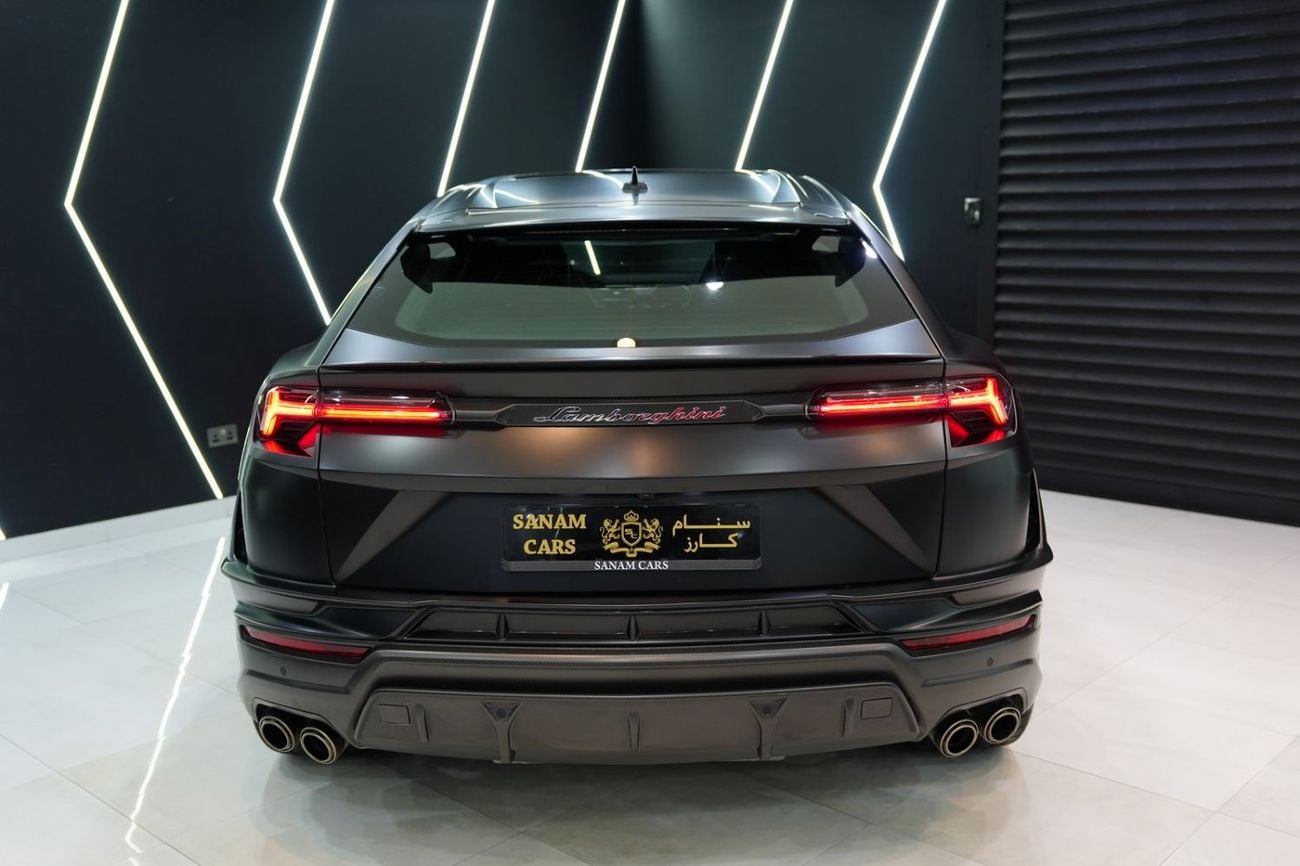 Lamborghini Urus PERFORMANTE 2024 Urus Performante, Full Carbon Pack, Rear Entertainment, Akrapovic Exhaust, Dealer Warr + Serv!!