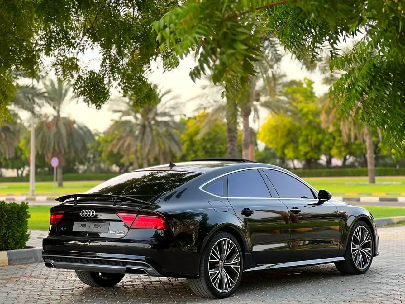 أودي A7 50 TFSI quattro S line GCC Specs