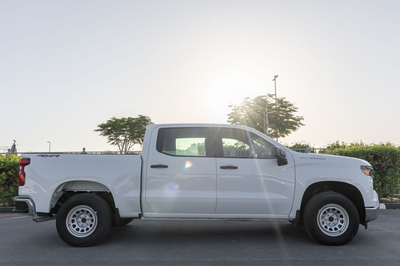 Chevrolet Silverado 1500WT CHEVROLET SILVERADO | V8 5.3L | 4WD | GCC | CREW CAB | 2025 (Export)