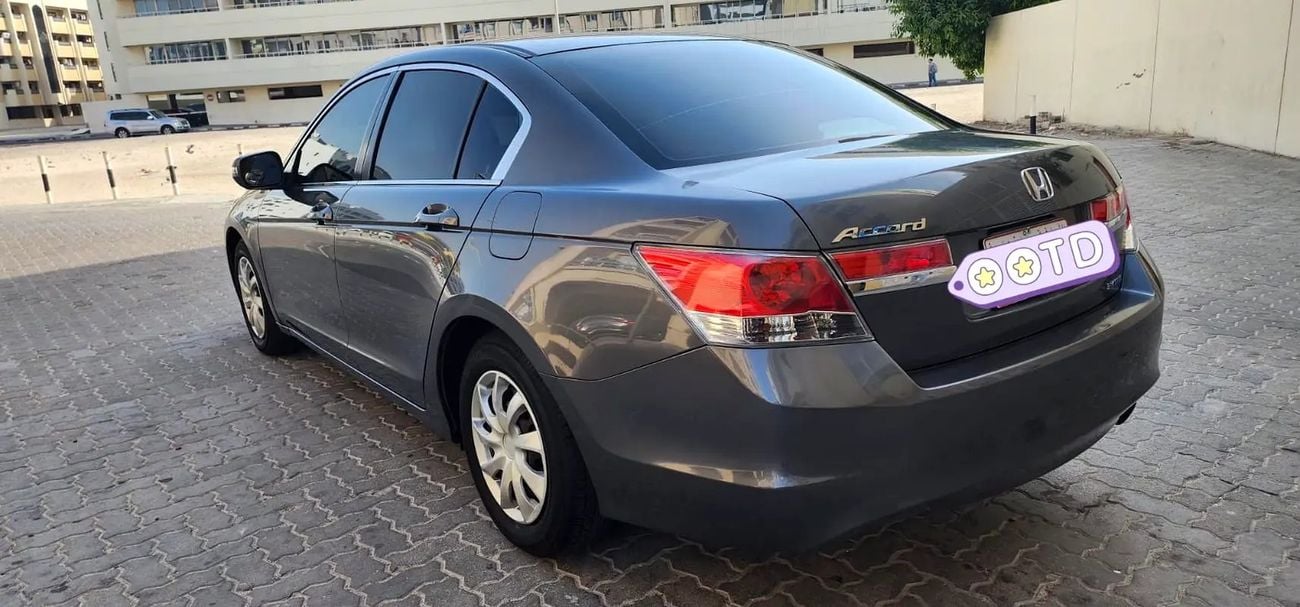 Honda Accord EX GCC Specs