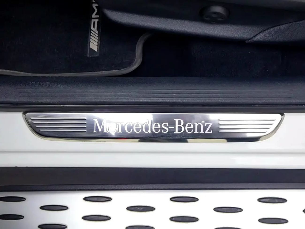 Mercedes Benz GLC 300 GLC | 300 4Matic | GCC Spec | Low Mileage