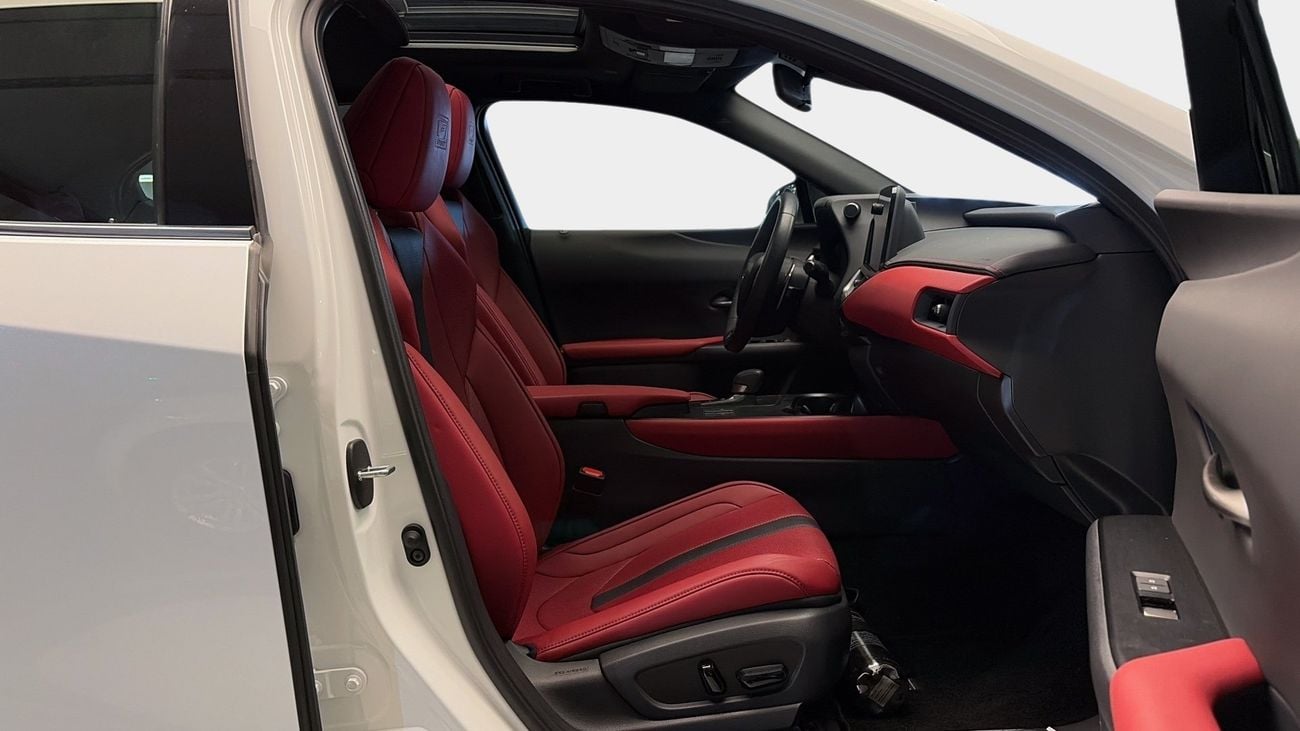 Lexus UX300h F SPORT PRESTIGE | Guaranteed Warranty | 0 Down Payment
