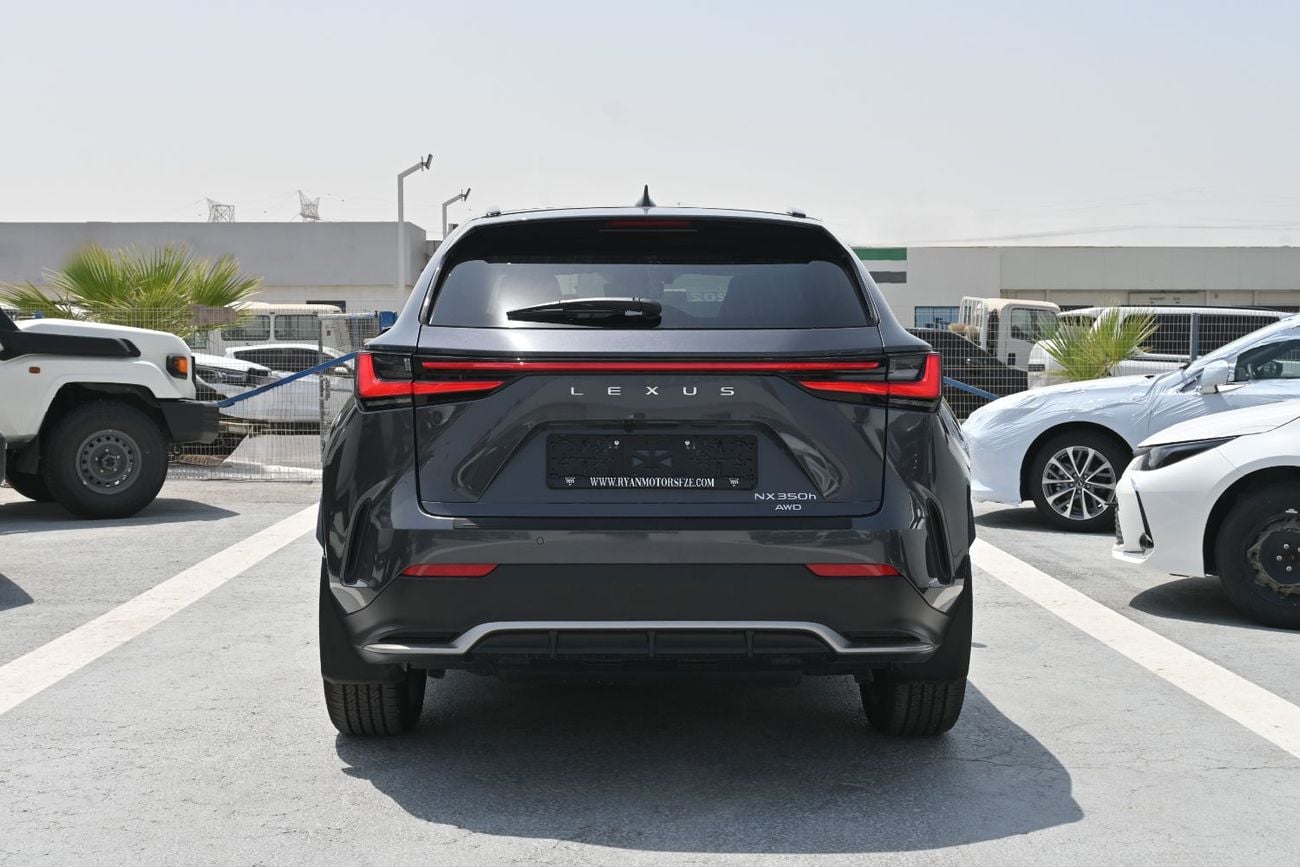لكزس NX350h PLATINUM لكزس NX350h F-Sport 2.5L هايبرد دفع رباعي موديل 2026، اللون رمادي