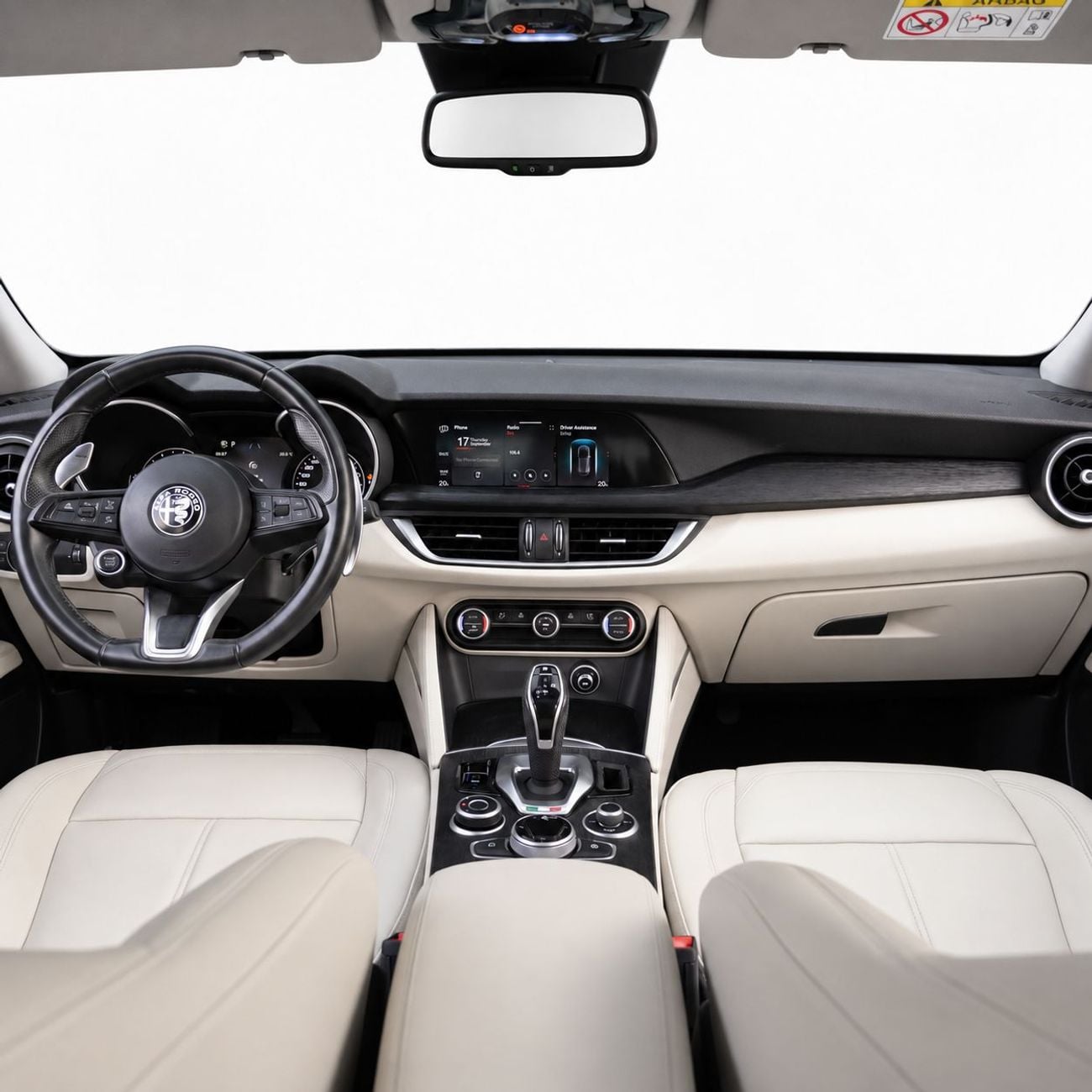 Alfa Romeo Stelvio SUPER AED 1,244 P.M • 0% Downpayment • Alfa Romeo Stelvio Super • 1 Year Warranty
