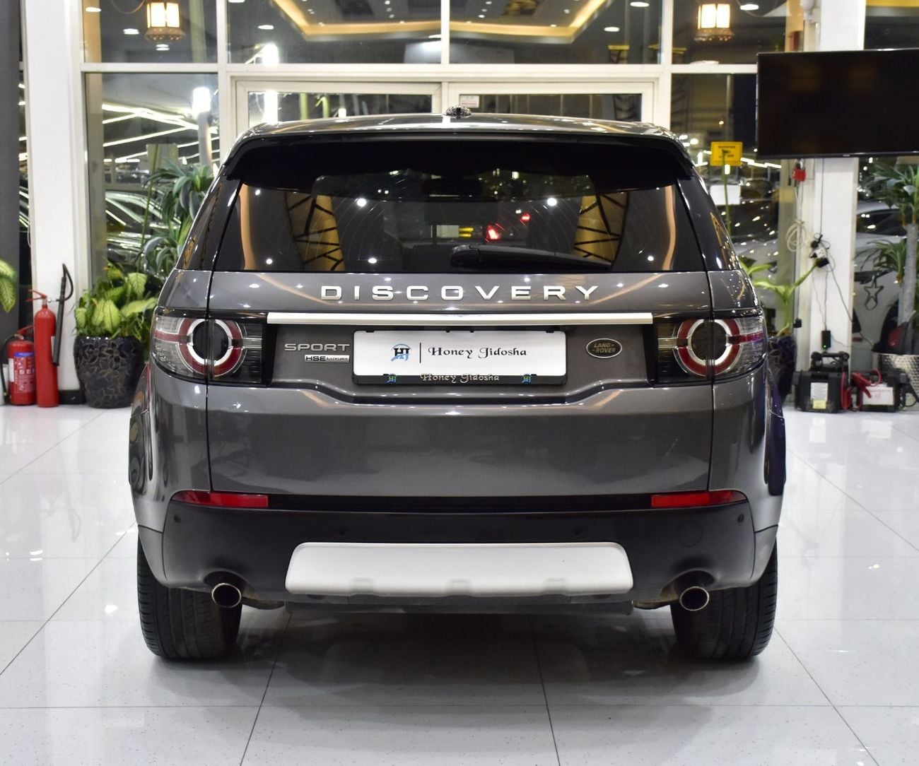 لاند روفر دسكفري سبورت HSE LUXURY EXCELLENT DEAL for our Land Rover Discovery Sport HSE Luxury ( 2016 Model ) in Grey Color GCC Specs