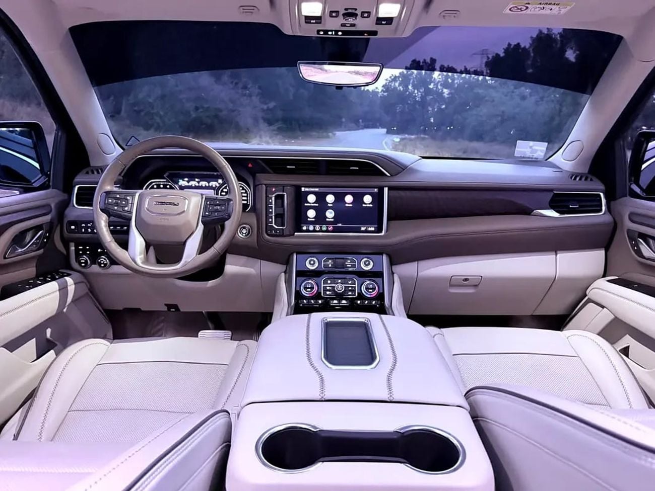 GMC Yukon DENALI | GCC Specs | Pristine Condition جمس دينالي صبغ وكالة خليجي