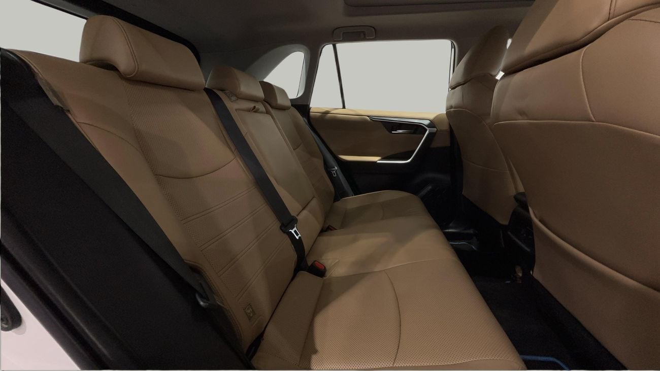 Toyota RAV4 VXR HEV 2019 | AED 1307/Month | 0 DP | 30 Day Return | Warranty | Service History