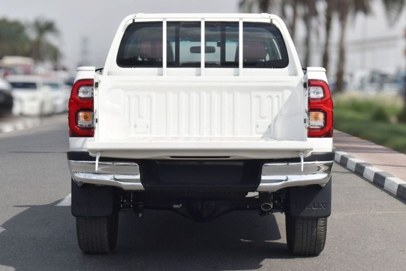Toyota Hilux SGLX Toyota hilux 2.7L A/T petrol MY2025 for export only
