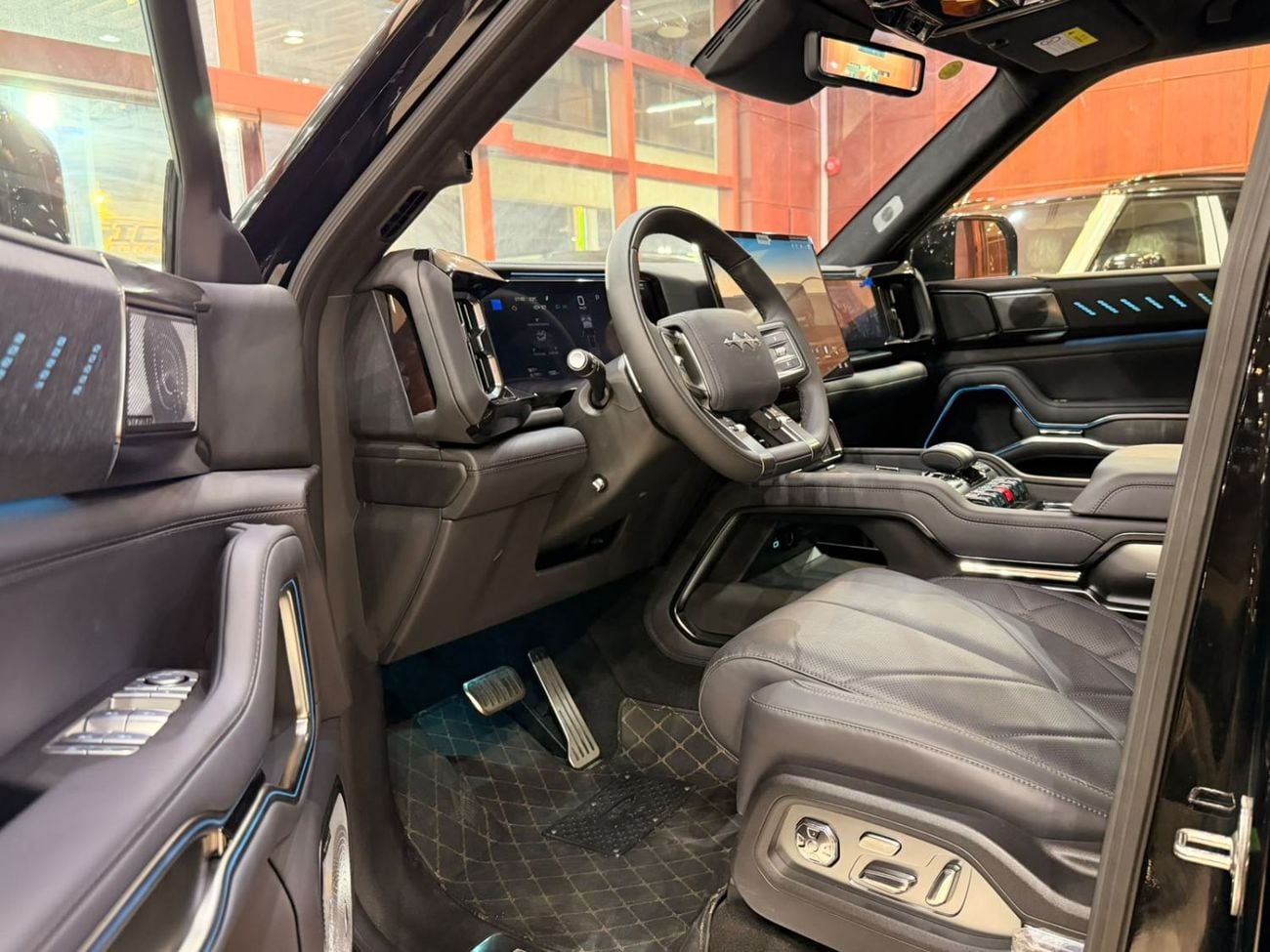 BYD Leopard 8 FLAGSHIP