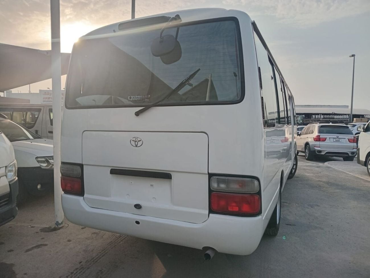 Toyota Coaster LWB 30 SEATER