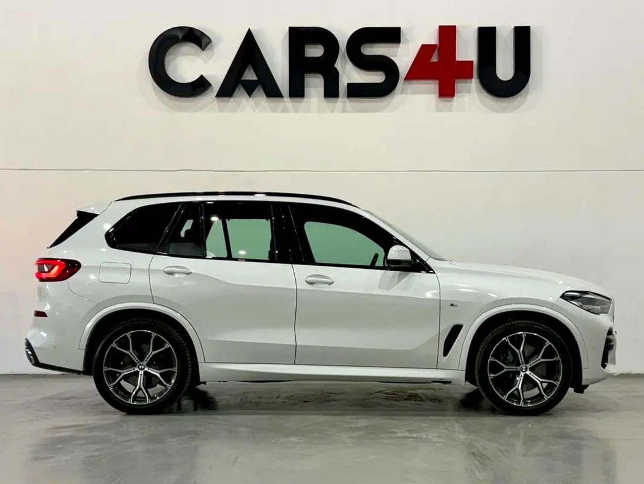 BMW X5 XDRIVE40i M SPORT GCC M-sport / warranty and service package with agency (AGMC)