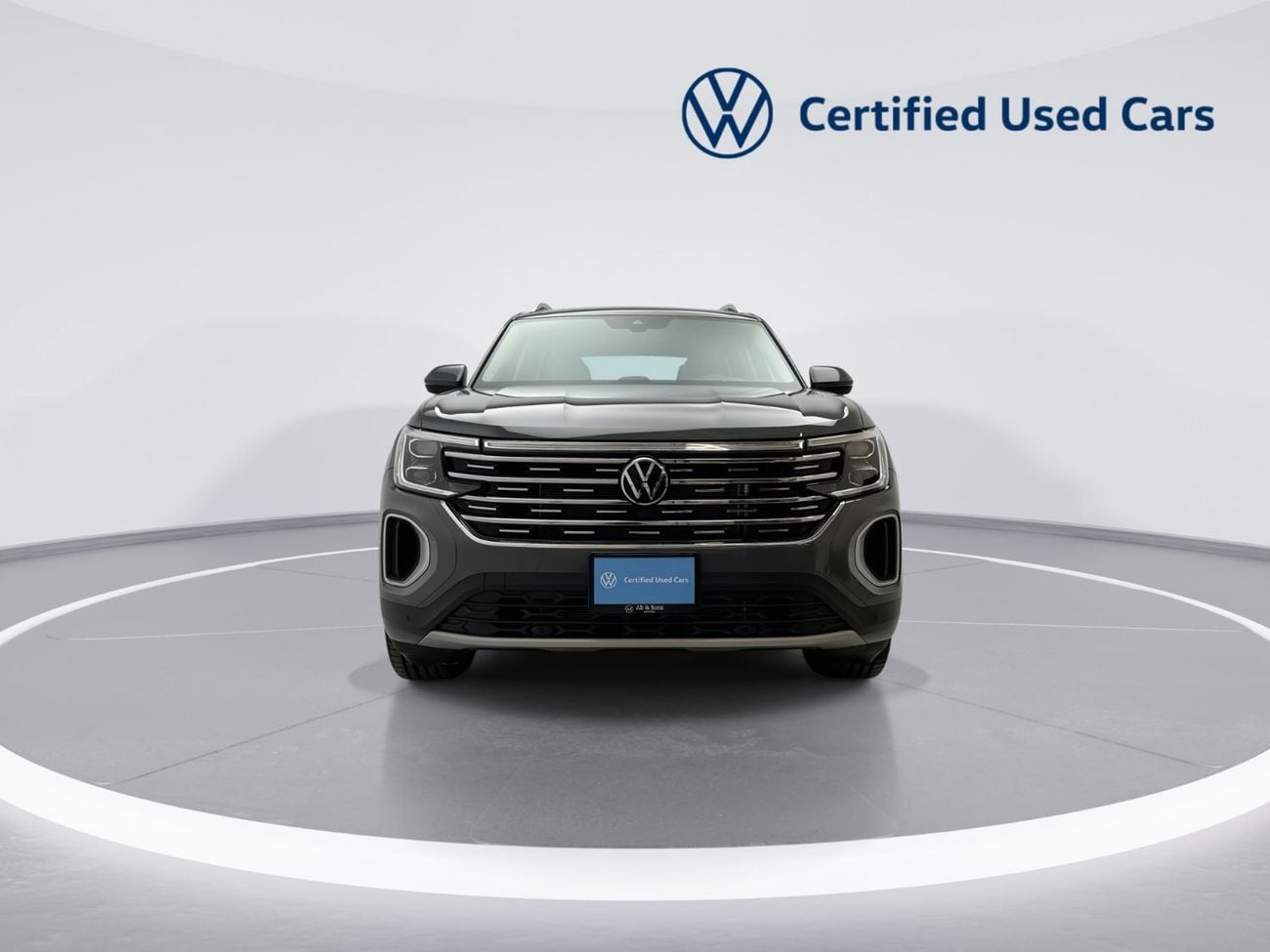 Volkswagen Teramont COMFORTLINE (Facelift 2) 2.0L | GCC Specs | 7-Seater Premium Family SUV | Spacious Interior | Modern Exterior