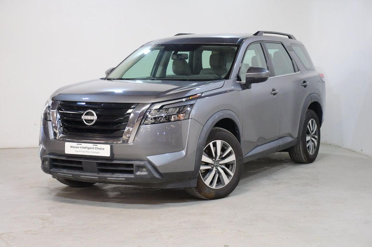Nissan Pathfinder S 2.0
