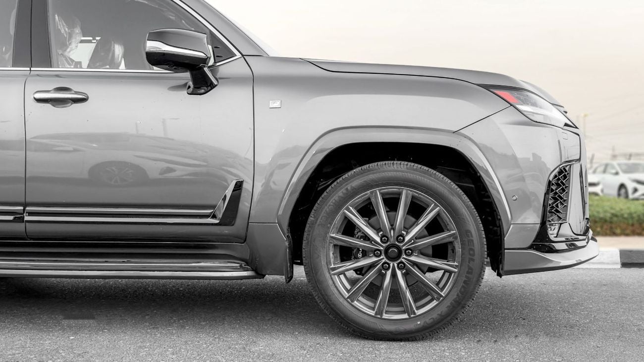 Lexus LX700h F SPORT 2026 Lexus LX700h F-Sport 3.5L AT Hybrid With Autopark (Gray-Red)