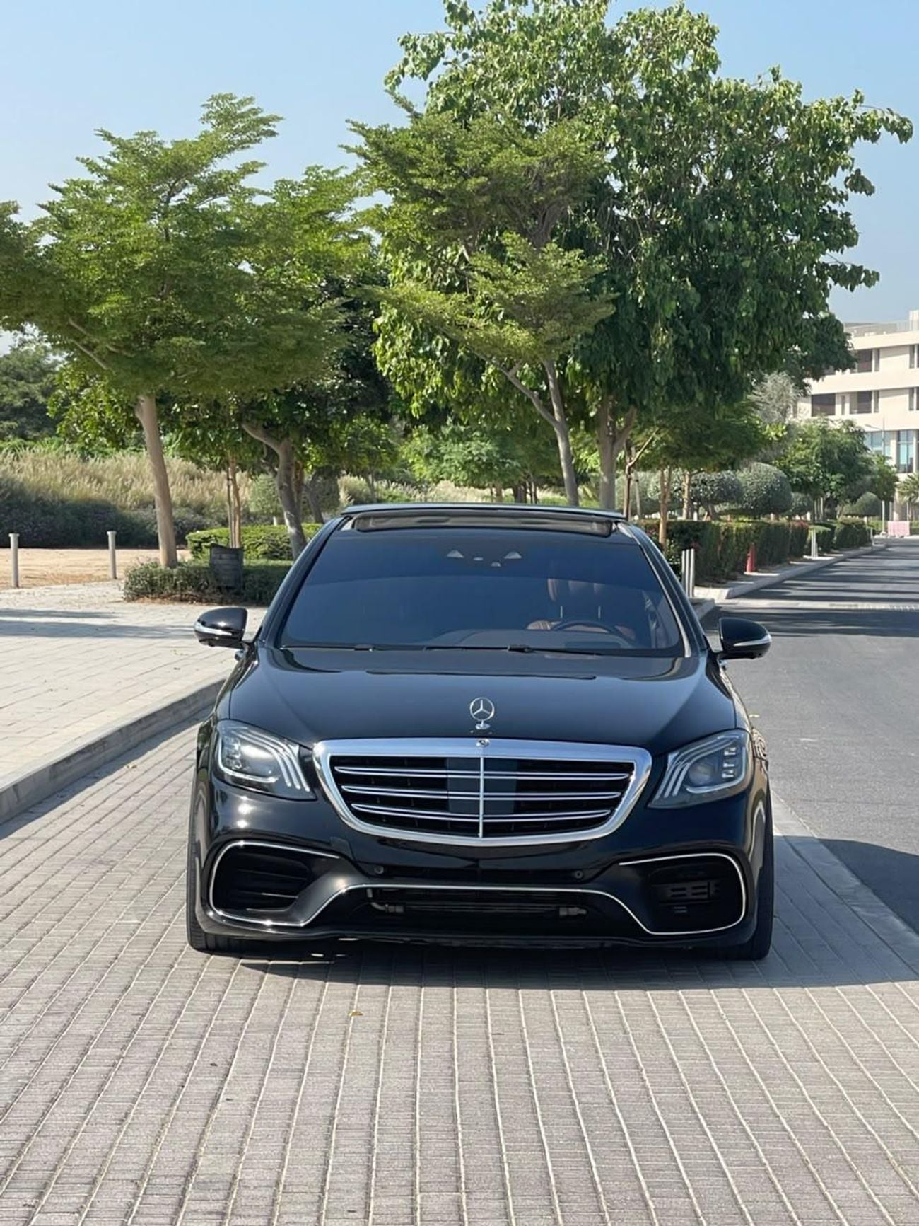 مرسيدس بنز S 63 AMG ستاندارد