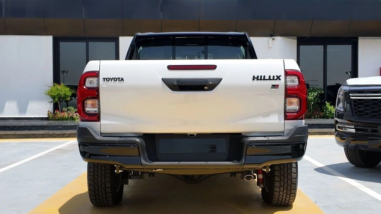 Toyota Hilux GR SPORT