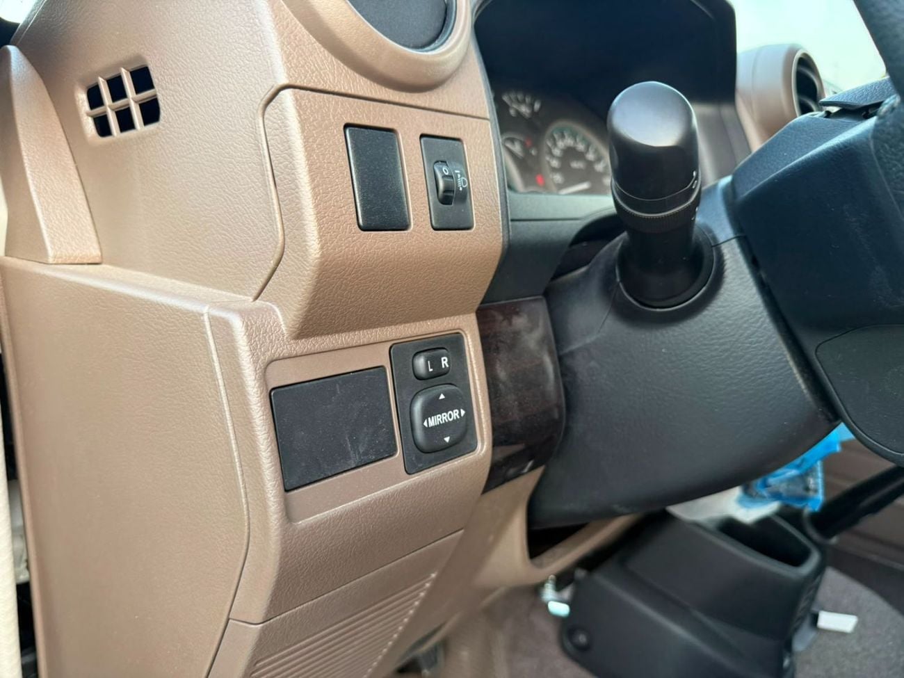 Toyota Land Cruiser 70 LC76 LX TOYOTA LC76 HARDTOP 5 DOOES 4.0L PETROL M/T 2026 MODEL
