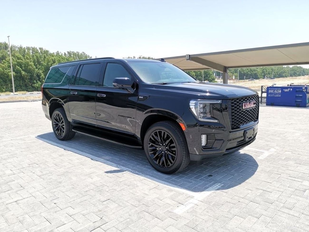 GMC Yukon GMC Denali - 2023 - Black Edition