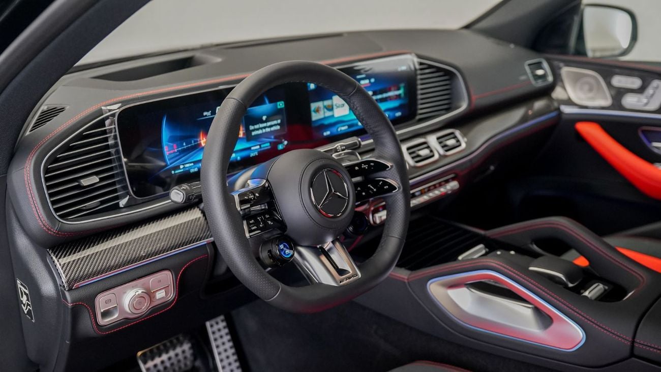 Mercedes Benz GLE53 AMG Premium 4MATIC+ | Mercedes-Benz EMC Active Warranty 2031 | GCC Specs