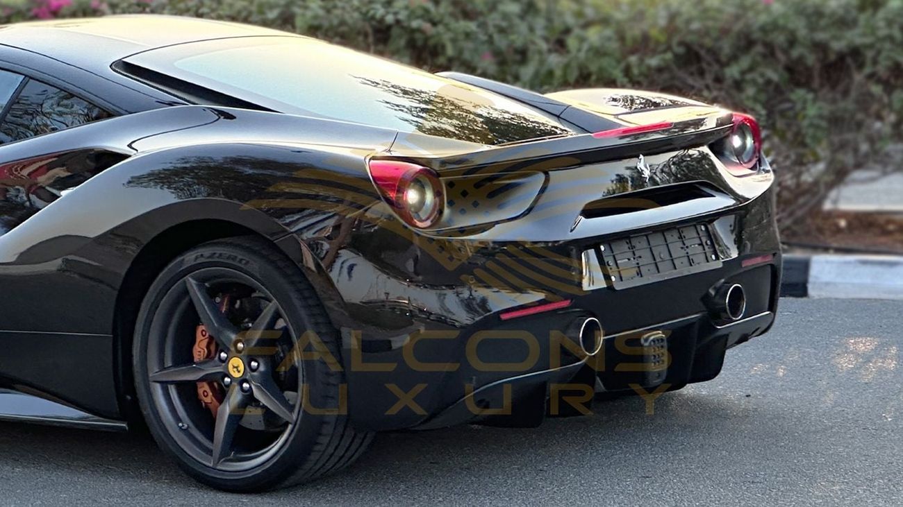 فيراري 488 GTB HIGH SPEC فيراري 488 GTB ستاندرد موديل 2016 - مواصفات كورية - حالة ممتازة