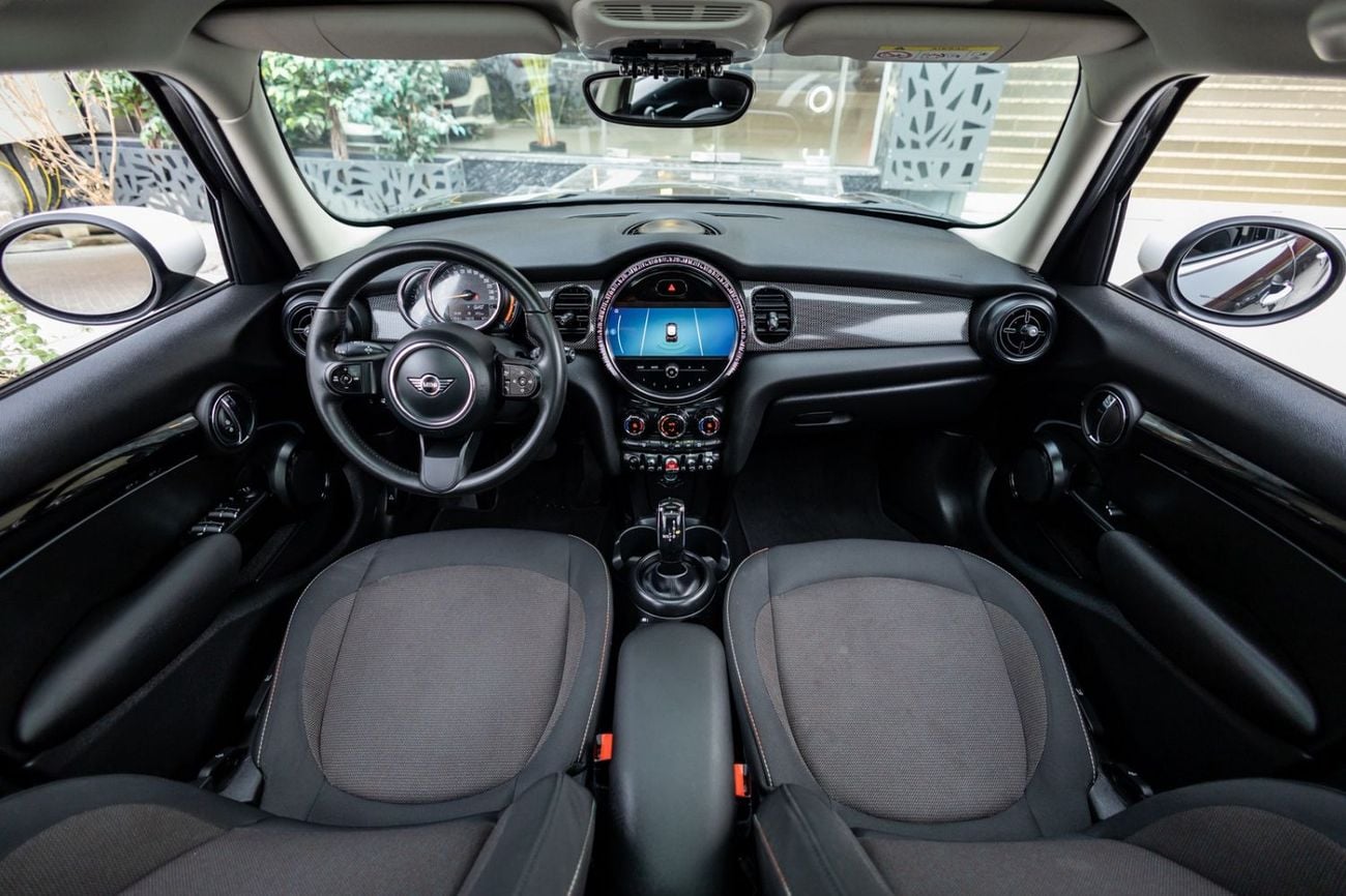 MINI Cooper STD MINI Cooper 2024 GCC | Warranty