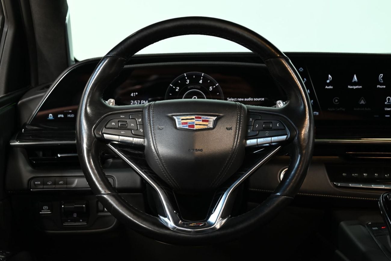 Cadillac Escalade V SERIES 2023 Cadillac Escalade V, 2/2028 Cadillac Warranty and Service Pack, Cadillac Service History, GCC