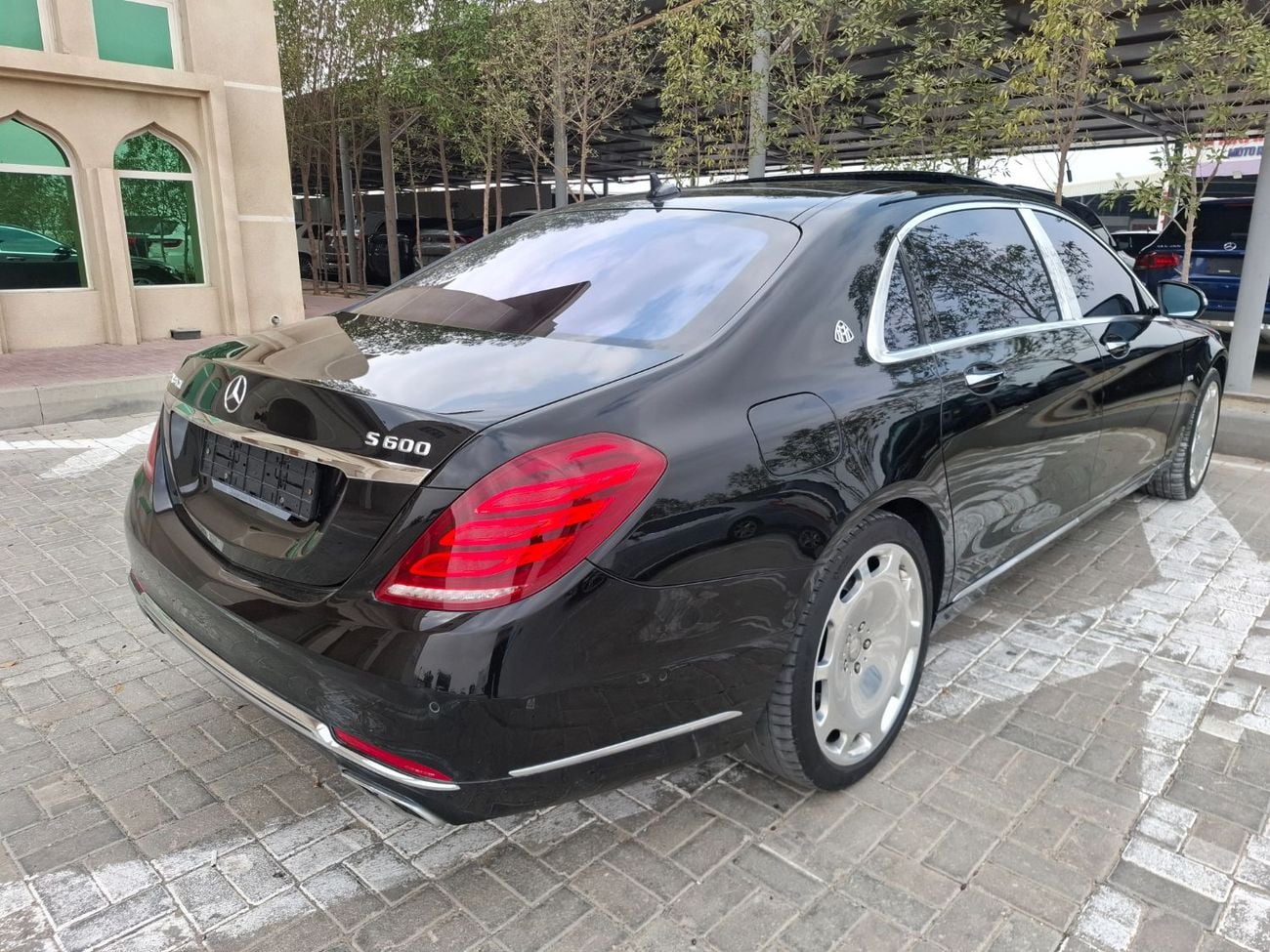 مرسيدس مايباخ s600 مايباخ
