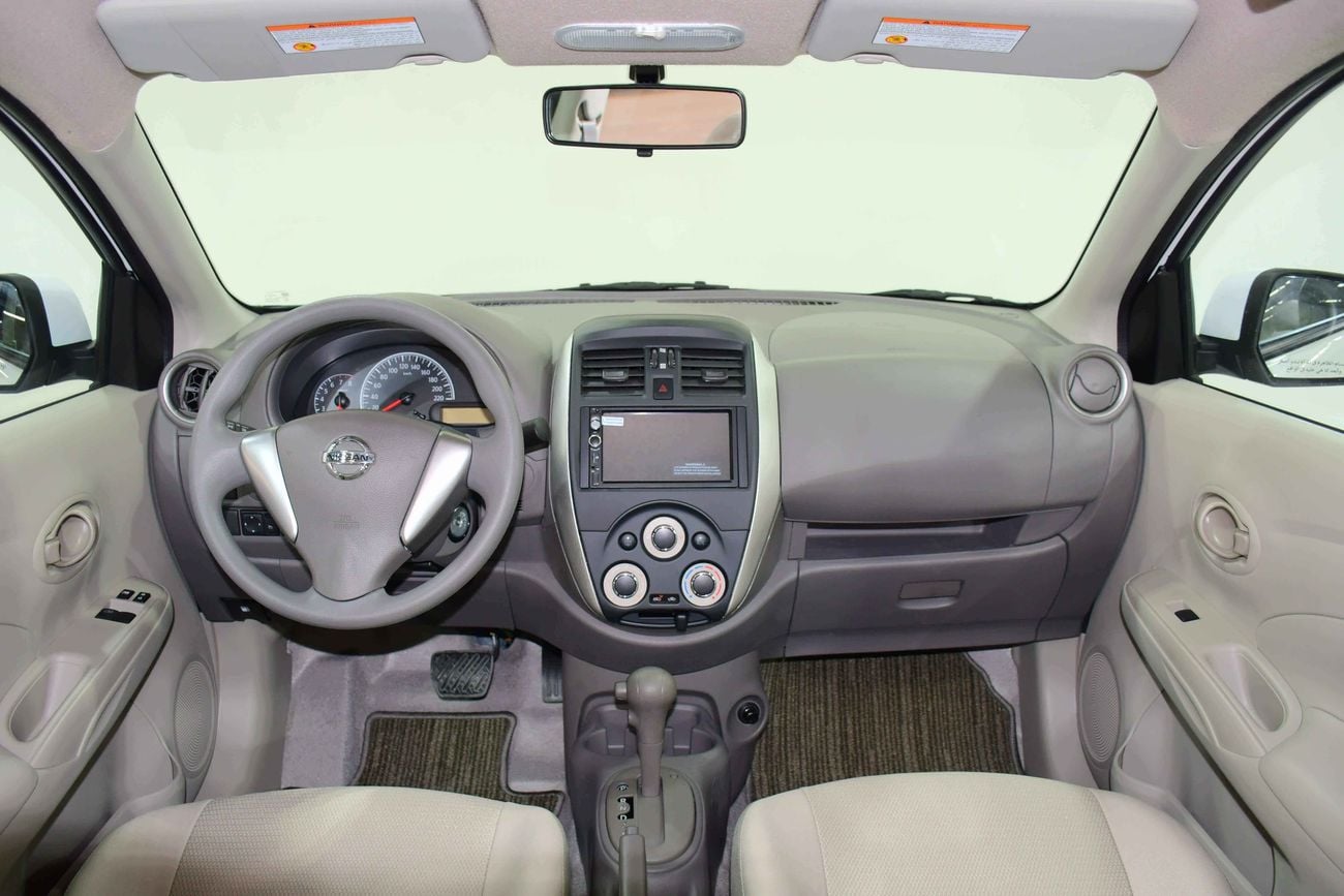 Nissan Sunny SV 2.0