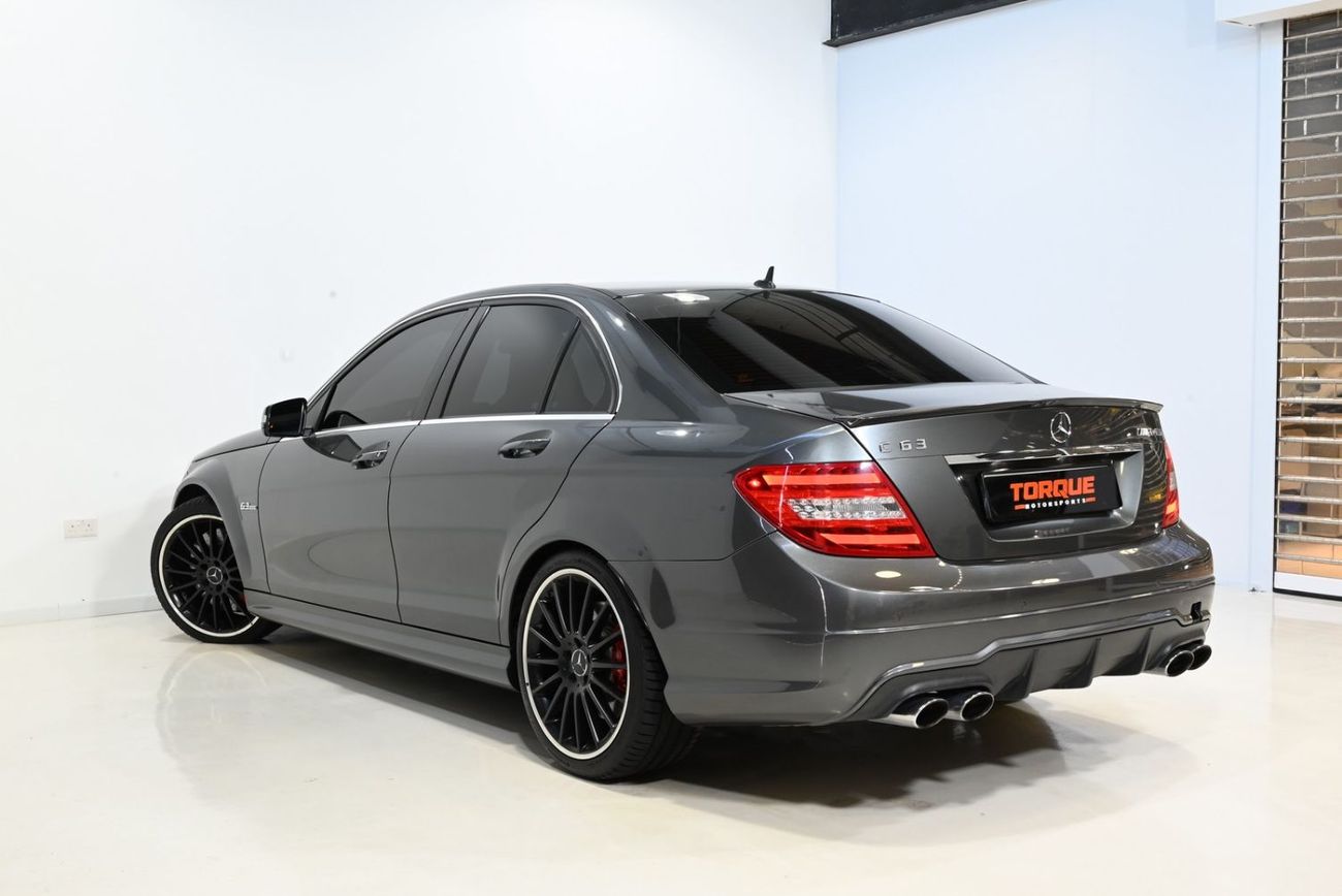 Mercedes Benz C63 AMG AMG 2013 Mercedes-Benz C 63 AMG, Full Service (EMC) History Excellent Condition, GCC