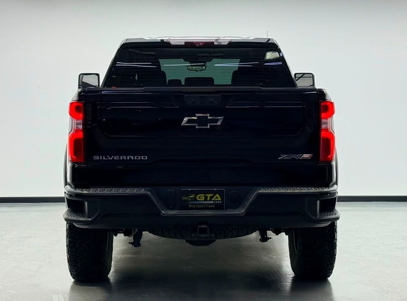 شيفروليه سيلفارادو 1500 CREW CAB ZR2