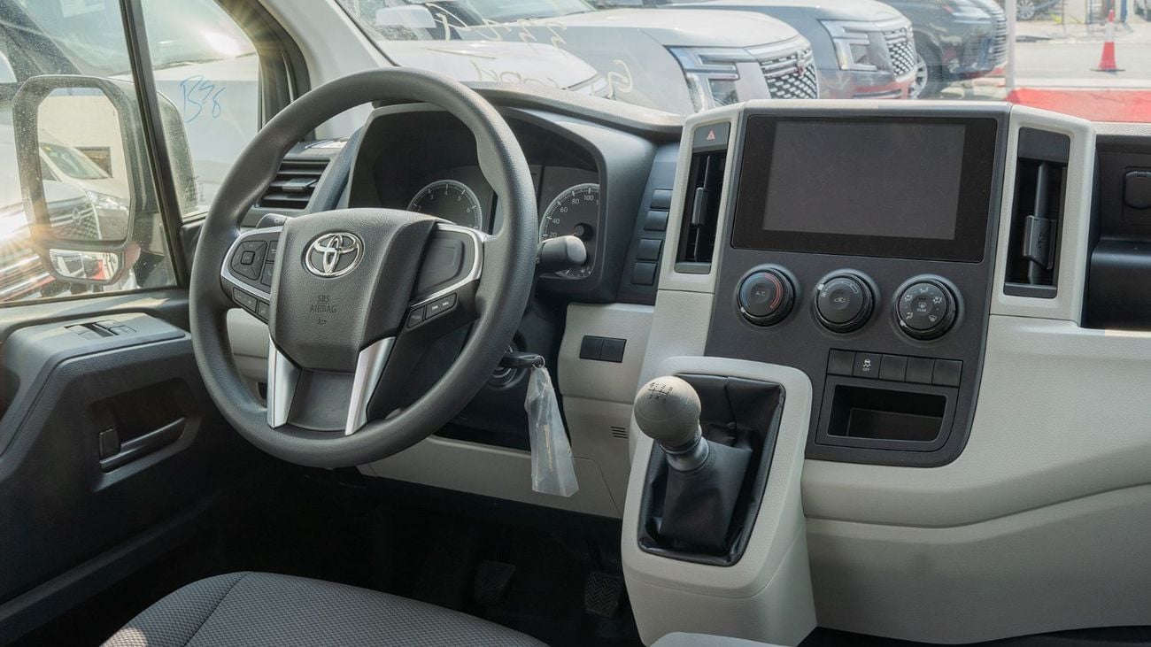 تويوتا هاياس DX 2026 Toyota Hiace 3.5L RWD Manual Petrol Van Cargo