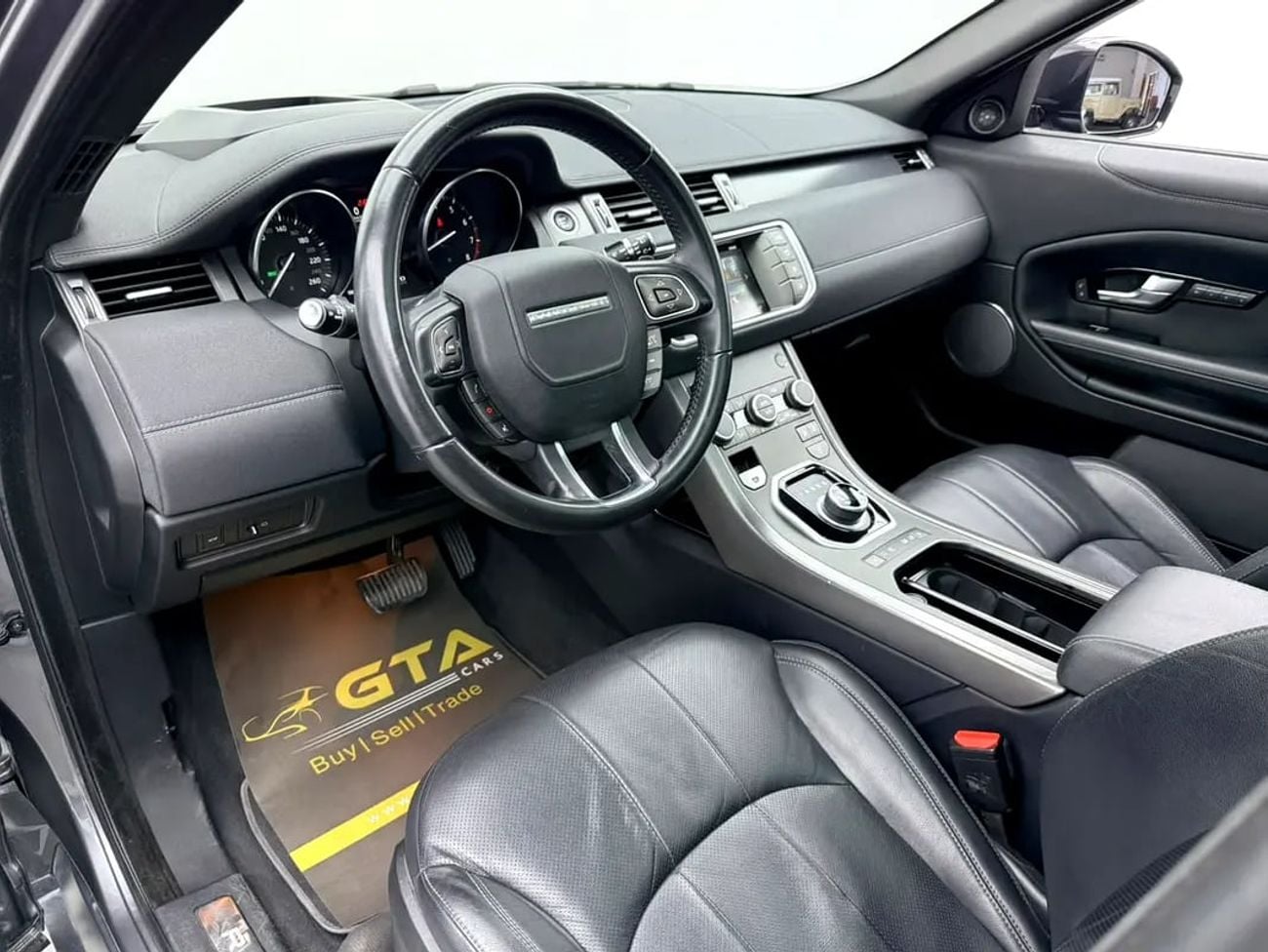 Land Rover Range Rover Evoque R Dynamic SE, Full Service History, Fully Loaded, Excellent Condition, GCC