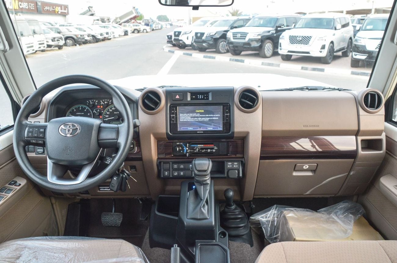 تويوتا لاند كروزر 70 LC76 LX 2.8L 4WD SUV 2026