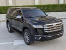 تويوتا لاند كروزر GXR Toyota landcruise 2015Model Facelifte 2025 4.0L v6 petrol Engine Colour Black push start Transmi