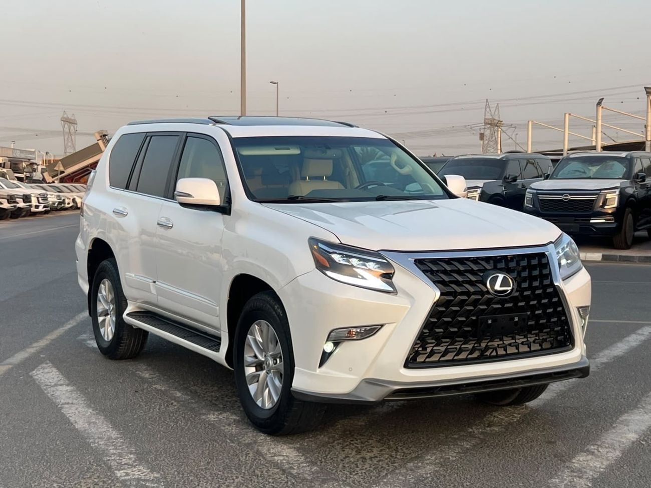 Lexus GX460 2018 Lexus GX460 Full Option 4.6L V8 - Sunroof - Rear Camera & Sensor - Leather Seat - AWD 4x4