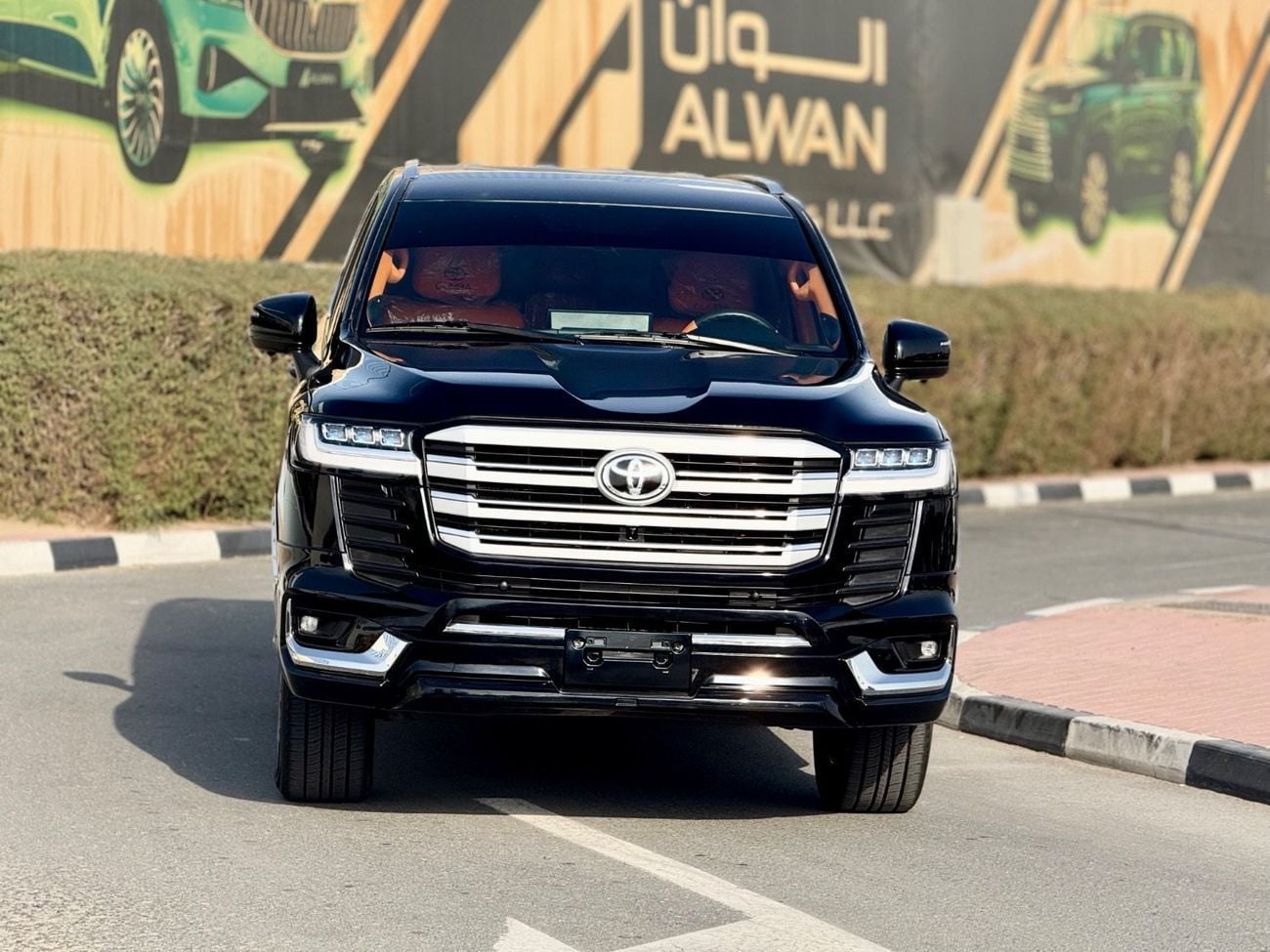 Toyota Land Cruiser GXR Toyota Land Cruiser V6 model 2019 fuel petrol interior and exterior 2025