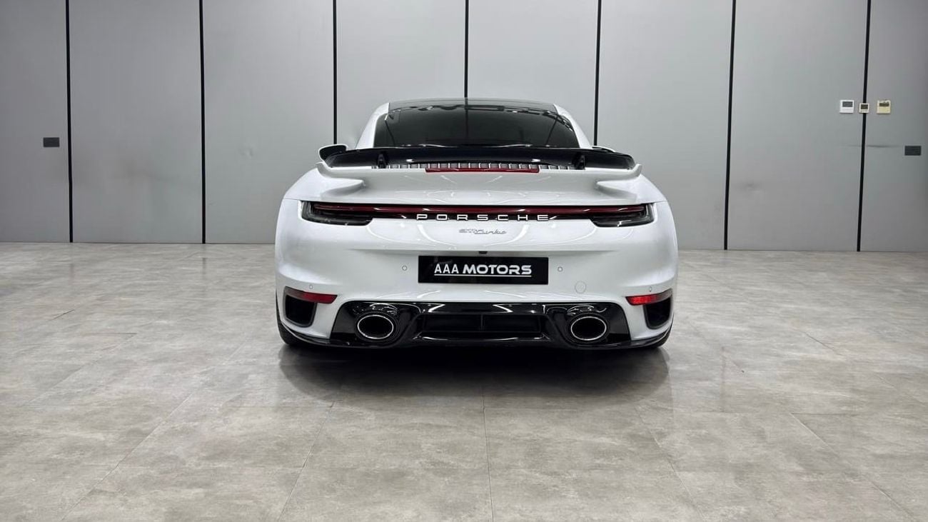 Porsche 911 TURBO GCC under warranty