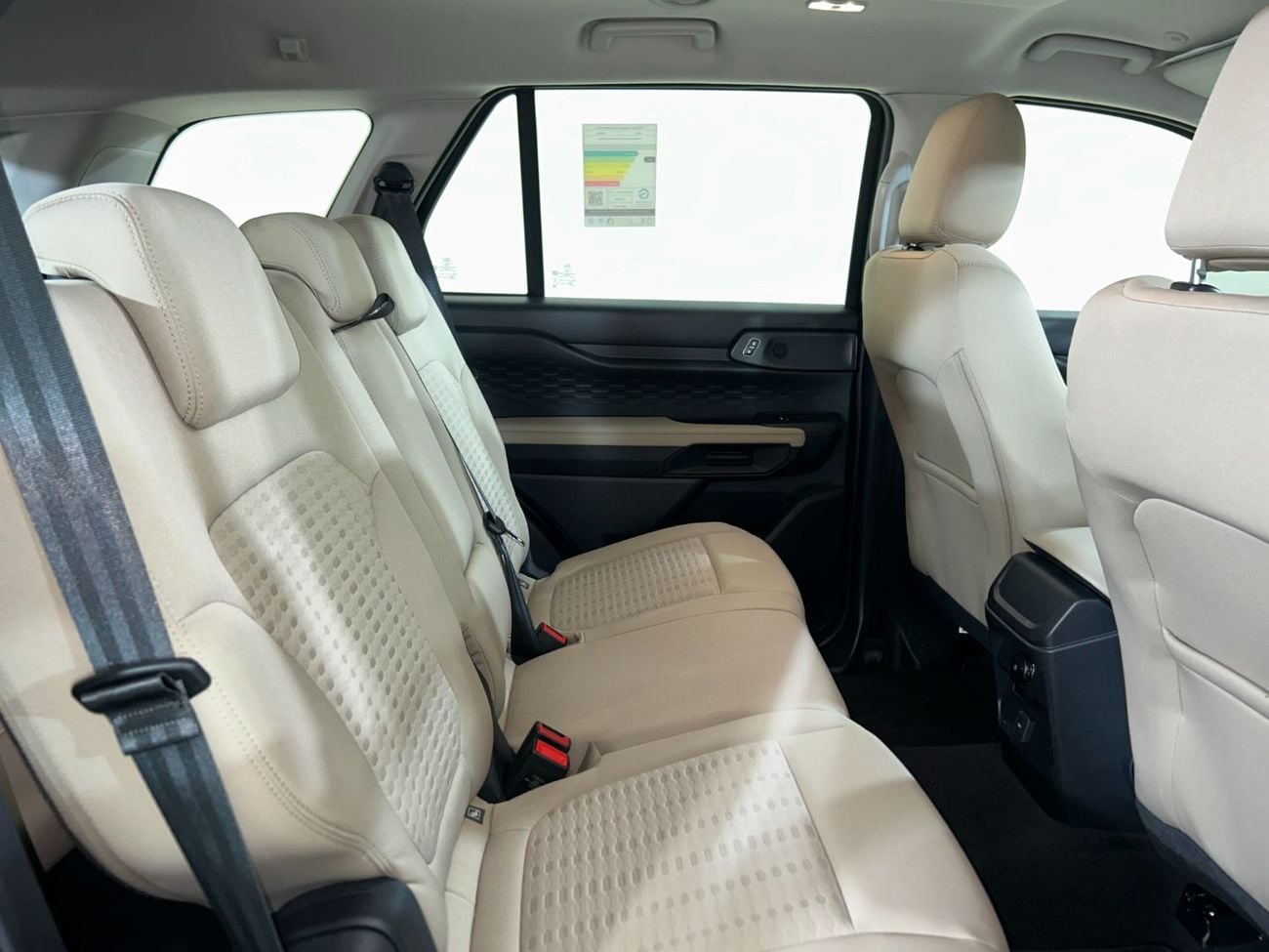 Ford Everest XLS EVR225 /AL TAYER MOTORS/ AL QOUZ SHOWROOM