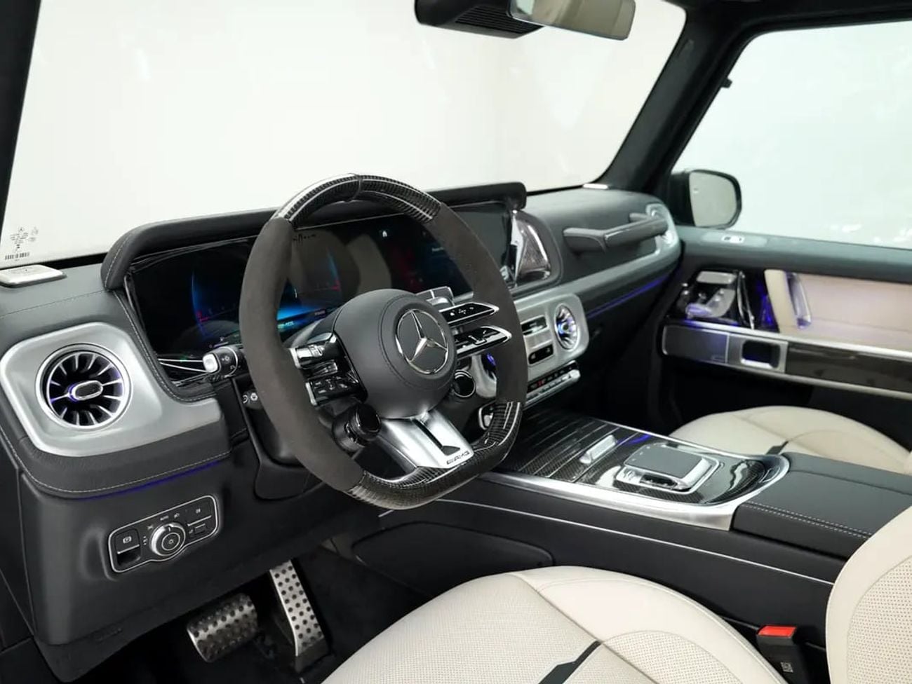 Mercedes Benz G63 AMG STANDARD Warranty | Brand-New G63 AMG | Double Night Package | Carbon