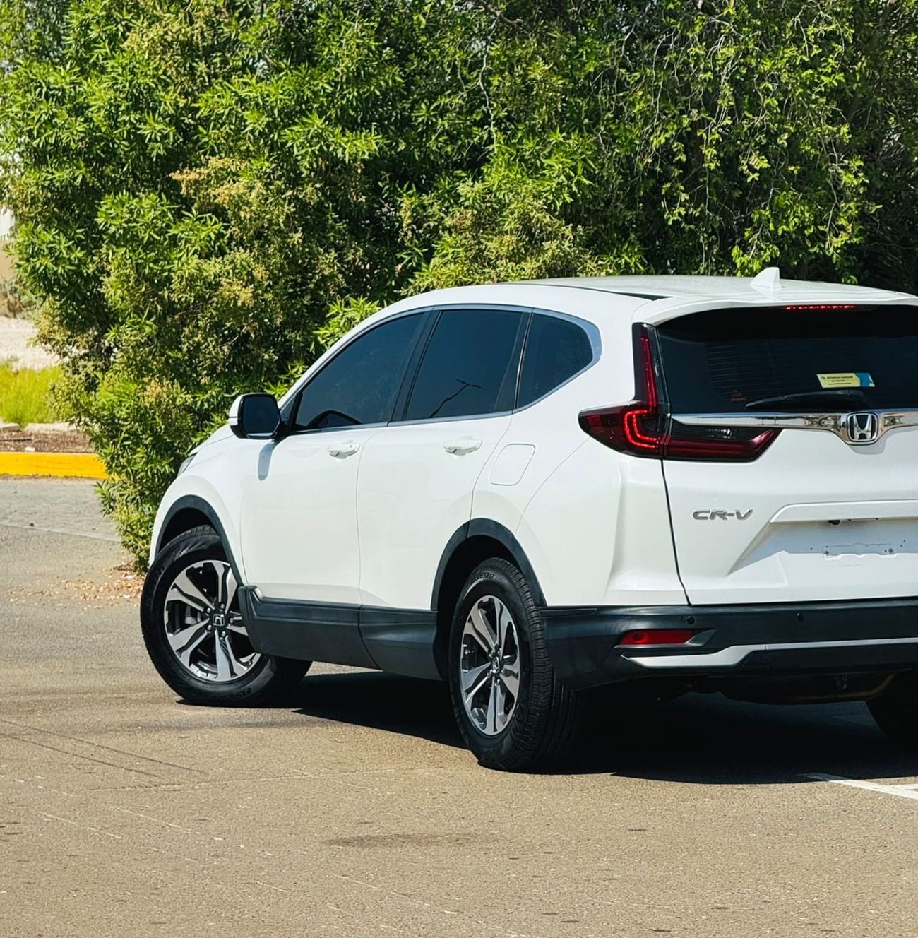 Honda CR-V DX 999-Monthly l GCC I Agency Maintain l Accident Free