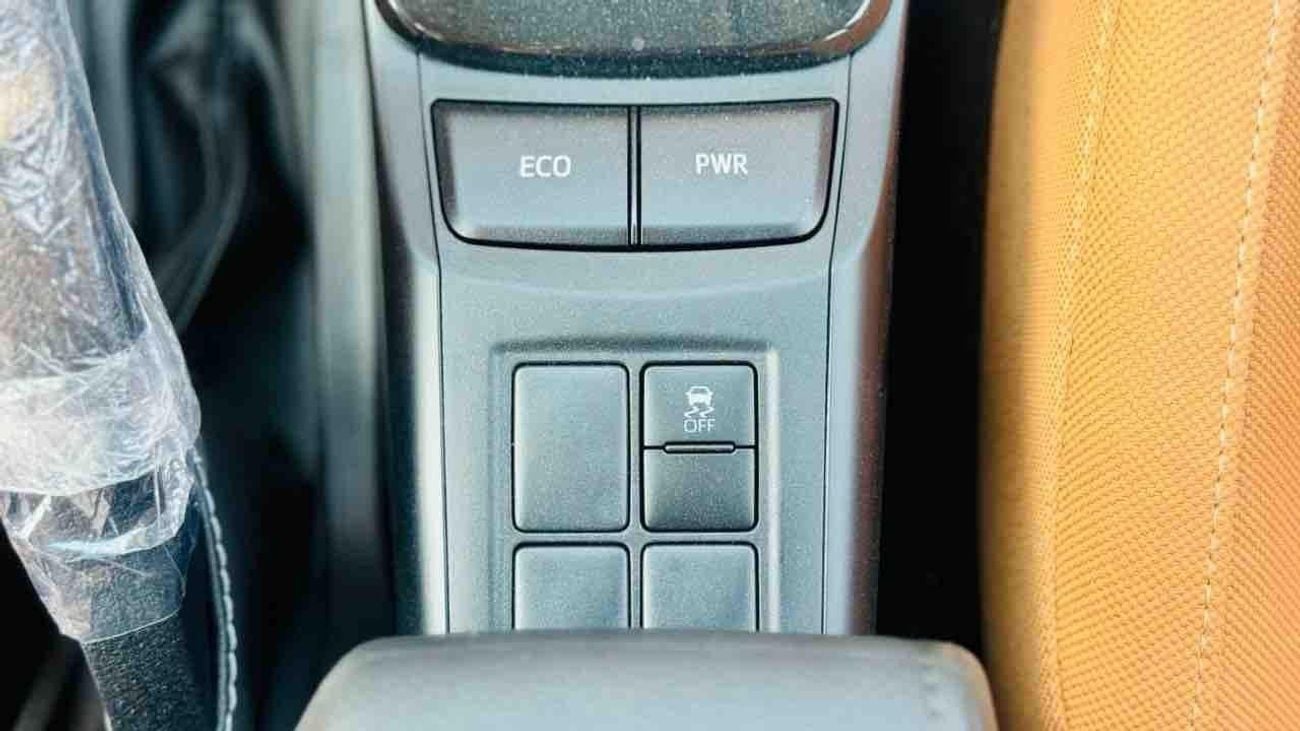 Toyota Fortuner 2.7 G FULL BODYKIT DIGITAL AC 2026/2026 Fortuner 2026 MODEL DIGITAL AC BLACK TAN INTERIOR