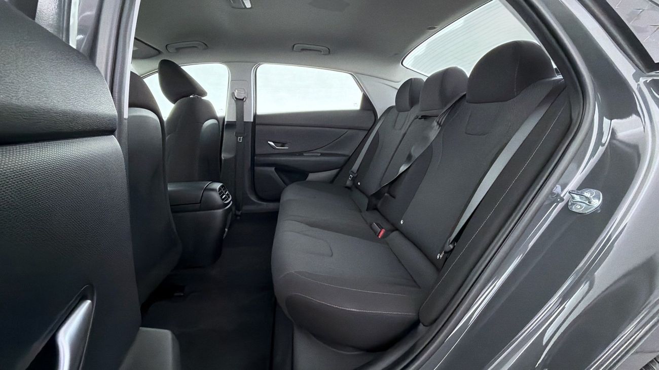 Hyundai Elantra SMART | Guaranteed Warranty | 0 Down Payment