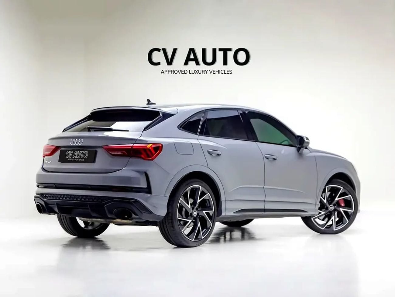 Audi RSQ3 GCC Spec | Dealer Warranty and Service Contract