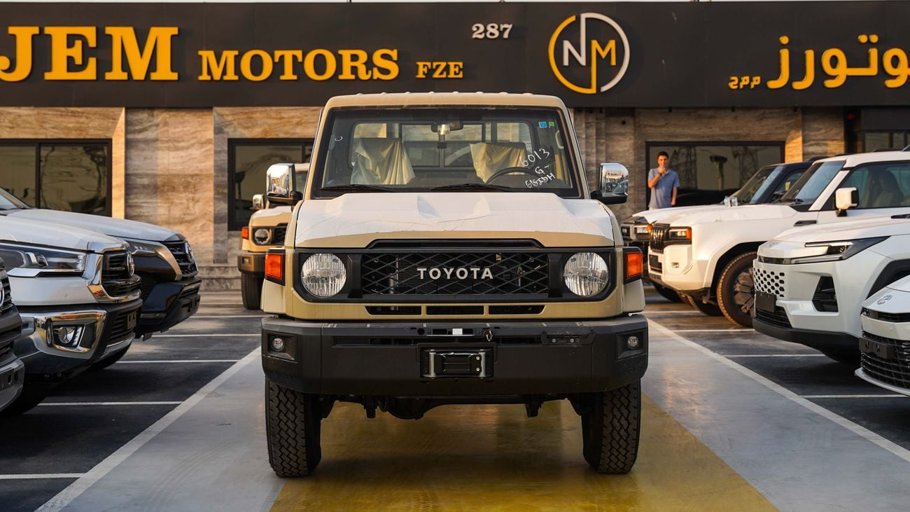 Toyota Land Cruiser Pickup 70