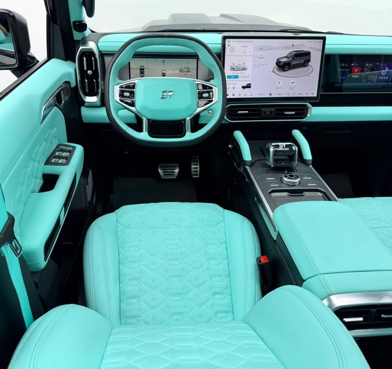 Jetour T2 PHEV 2024 Jetour T2 i-DM PHEV With Defender Kit, Warranty, Fully Loaded, Excellent Condition, Chinese