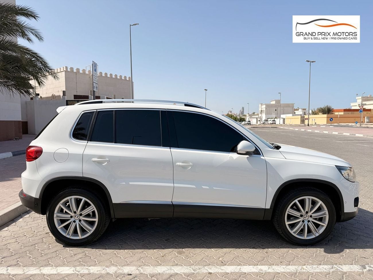 فولكس واجن تيجوان SE 2.0L