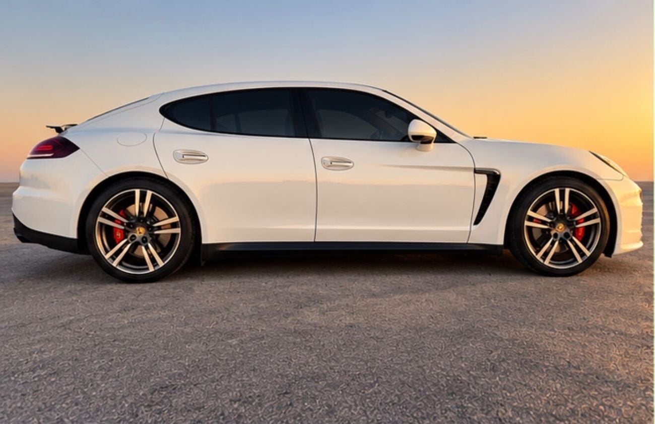 Porsche Panamera GTS