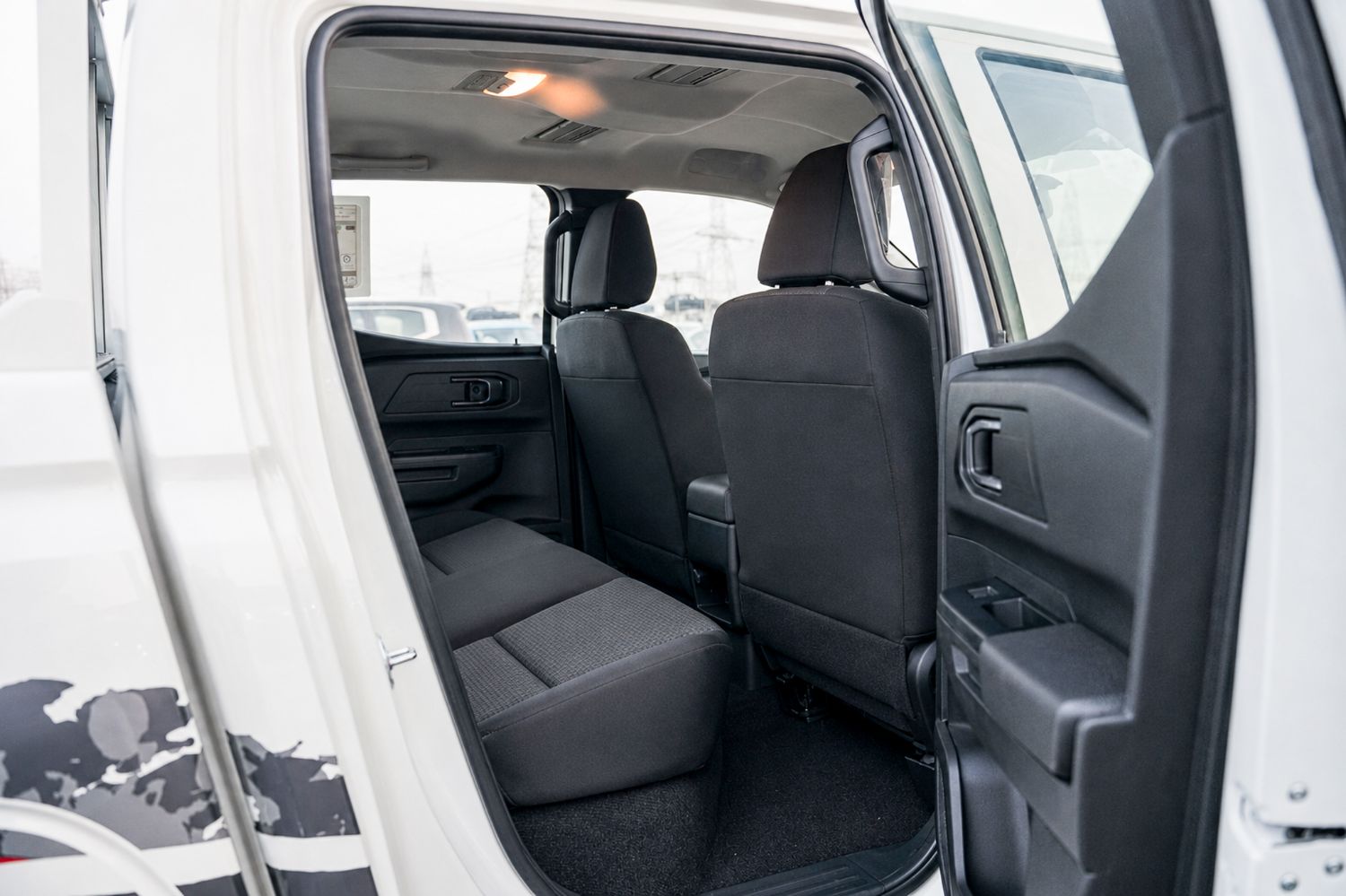Mitsubishi L200 photo 26
